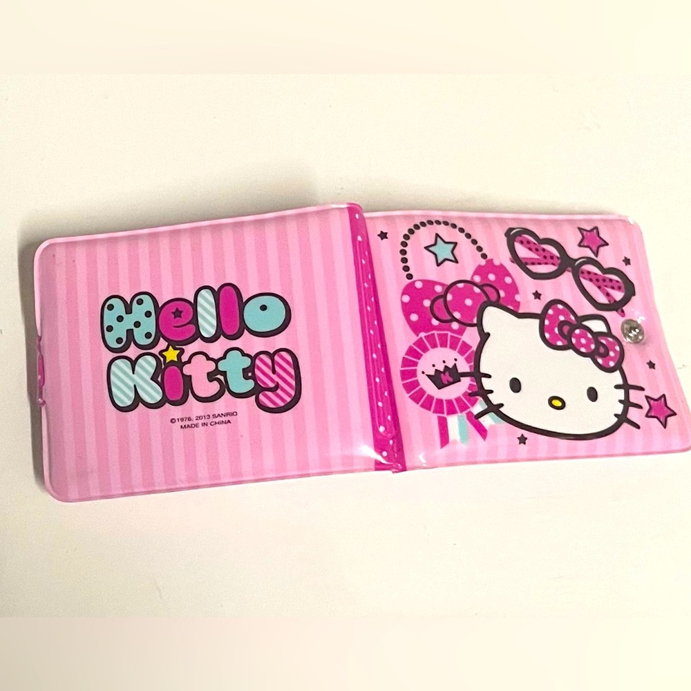 Vintage Hello Kitty Wallet, New condition